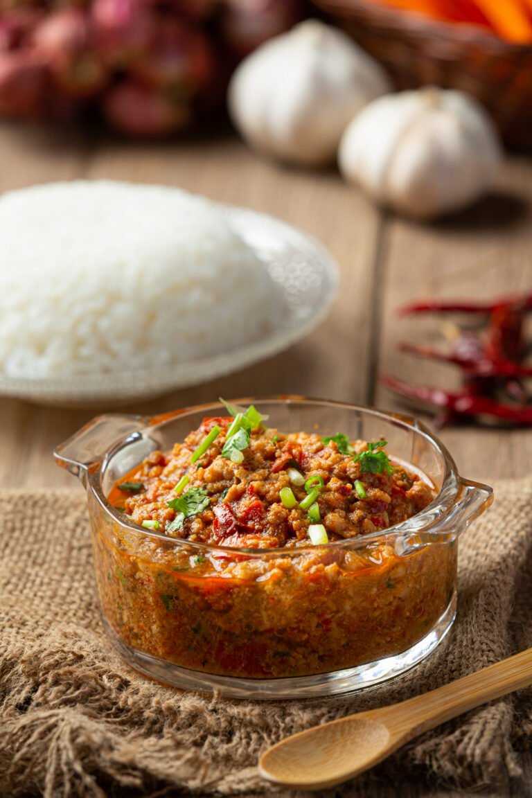 Nam Prik Ong, Spicy Pork with Vegetable Salad, Thai Food